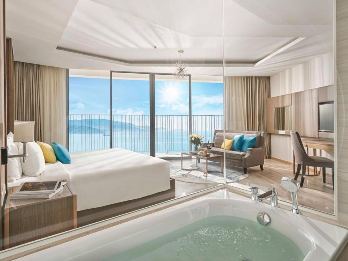 Panorama Central Nha Trang- Vietnam'S Highest Infinitive Rooftop Pool Kültér fotó