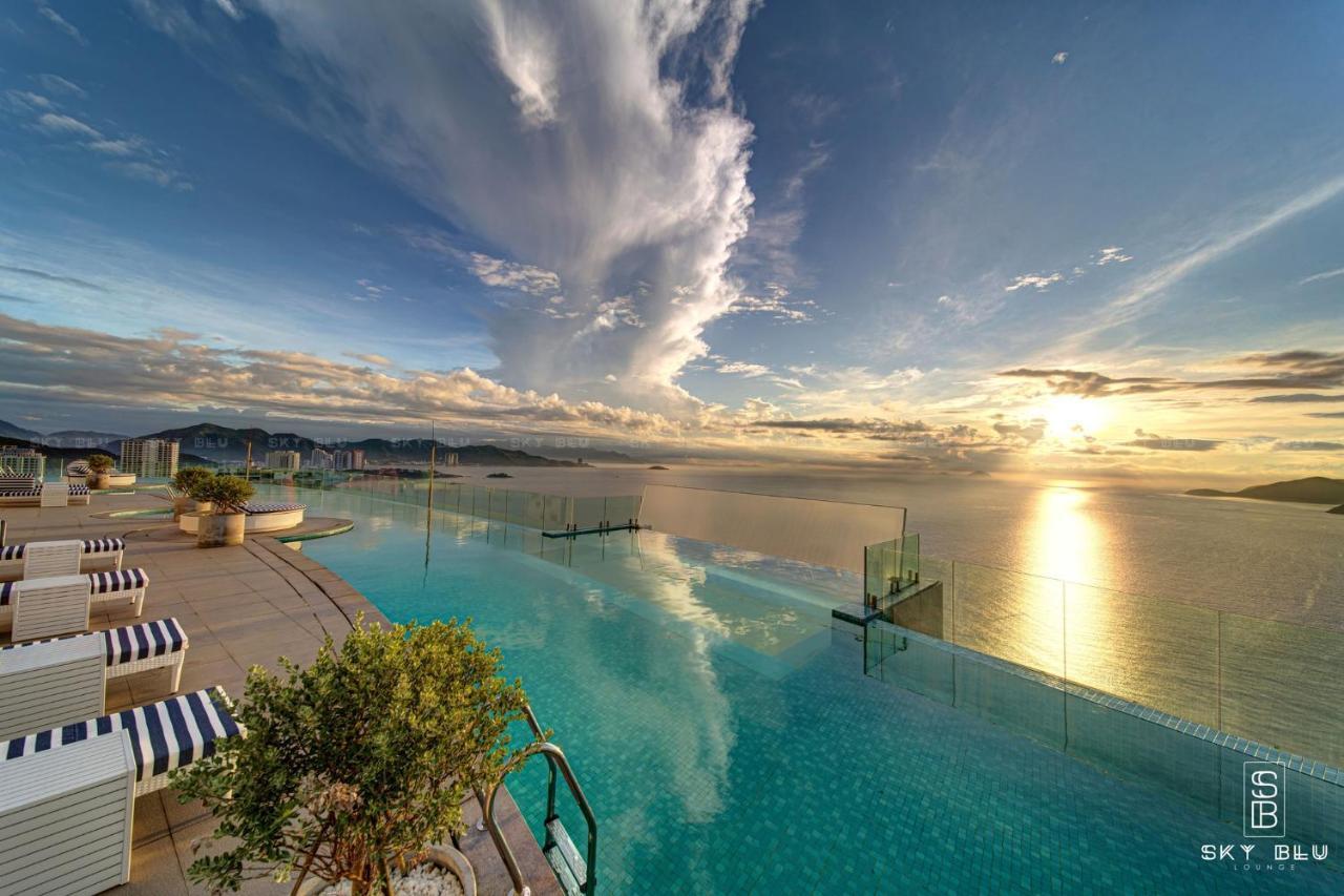 Panorama Central Nha Trang- Vietnam'S Highest Infinitive Rooftop Pool Kültér fotó