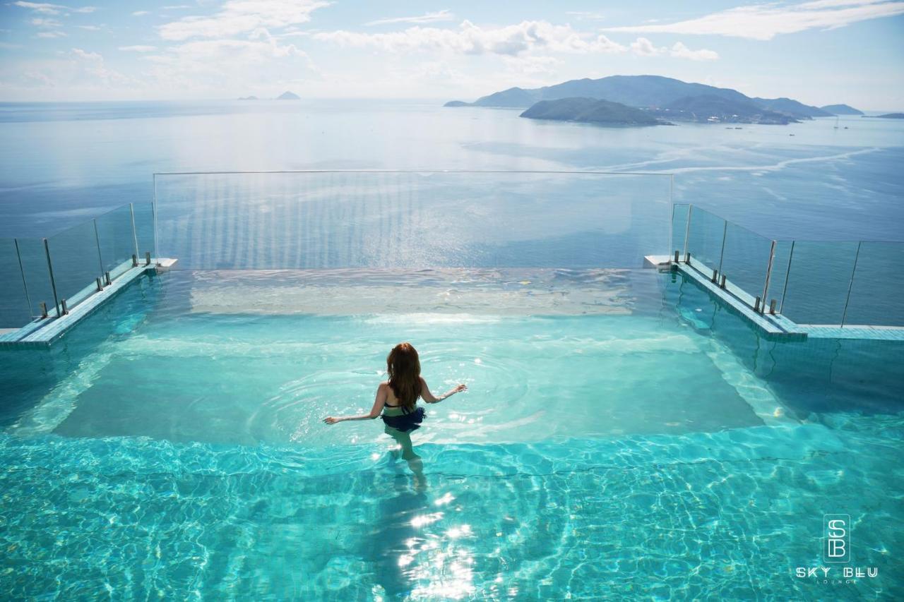 Panorama Central Nha Trang- Vietnam'S Highest Infinitive Rooftop Pool Kültér fotó