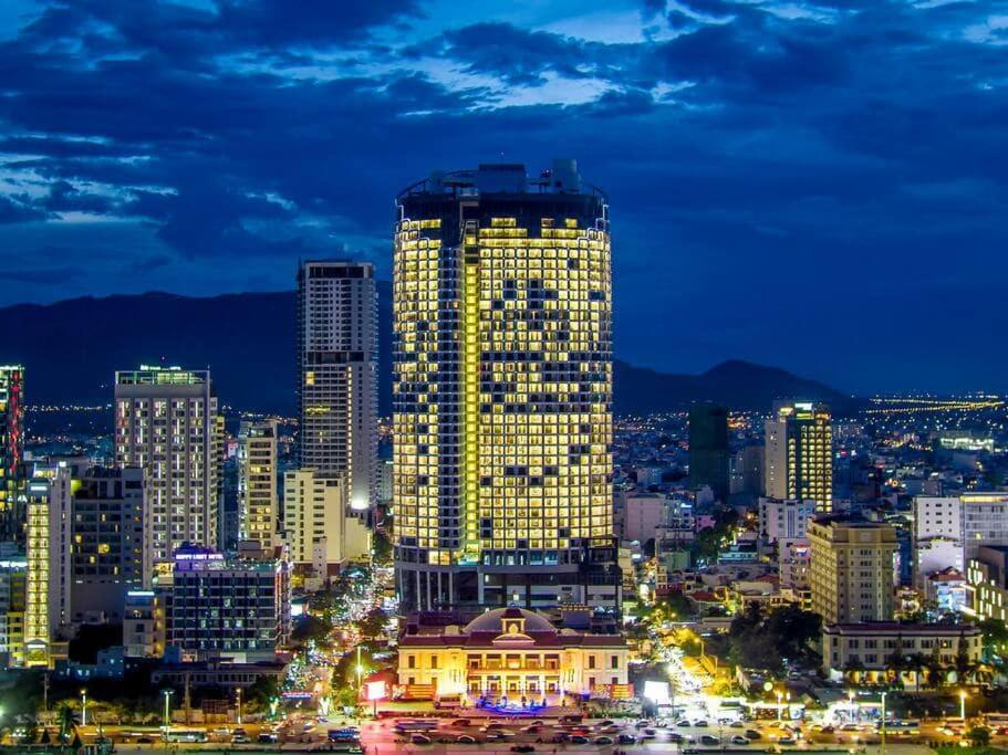 Panorama Central Nha Trang- Vietnam'S Highest Infinitive Rooftop Pool Kültér fotó